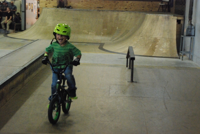 TRA's youngest competitor, Loukas Slattery, is all smiles on his way to 2nd in Beginner Park.