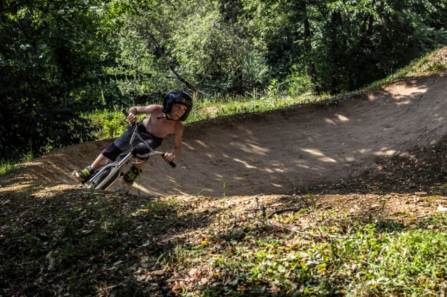 10 year old Rider Delfino layed down some smooth runs for 1st place in Beginner Dirt. He even carves berms like the big guys. (Photo: Nilo Hodge / ECD)